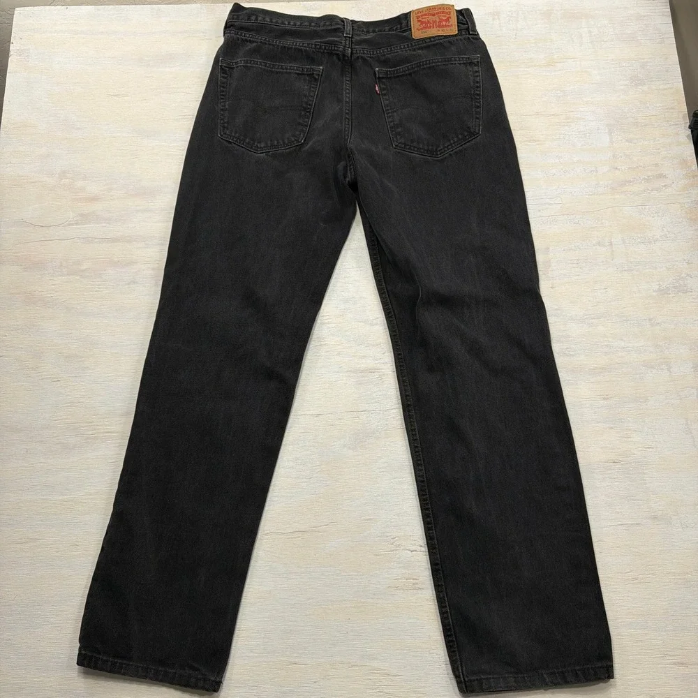 Levis levi 550